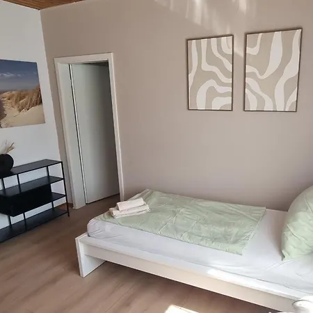 150qm-6 Rooms-free Privat Parking-2 Bathrooms-wifi-yihapartment