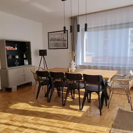 Appartamento 150qm-6 Rooms-free Privat Parking-2 Bathrooms-wifi-yihapartment