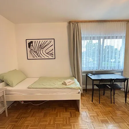 150qm-6 Rooms-free Privat Parking-2 Bathrooms-wifi-yihapartment