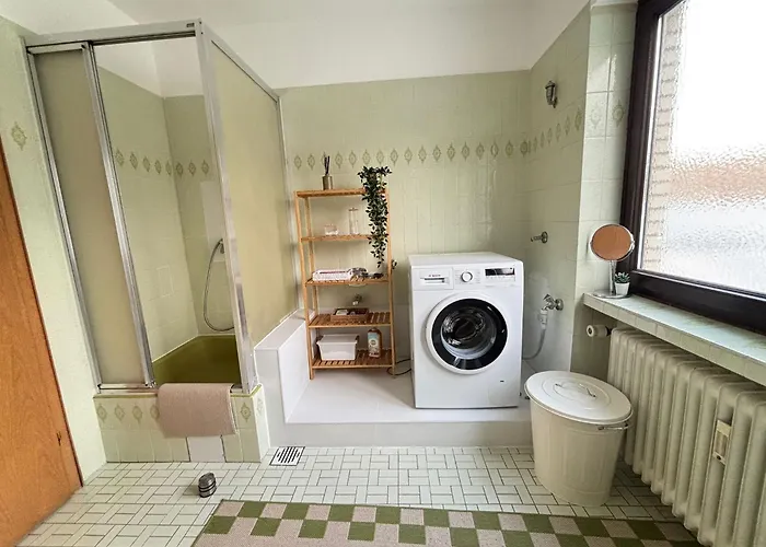 150qm-6 Rooms-free Privat Parking-2 Bathrooms-wifi-yihapartment *