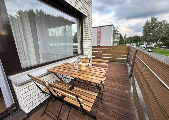 150qm-6 Rooms-free Privat Parking-2 Bathrooms-wifi-yihapartment 公寓