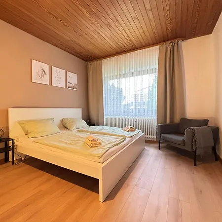 150qm-6 Rooms-free Privat Parking-2 Bathrooms-wifi-yihapartment Lägenhet *