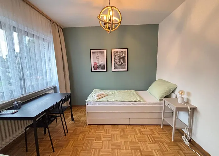 150qm-6 Rooms-free Privat Parking-2 Bathrooms-wifi-yihapartment * Ганновер